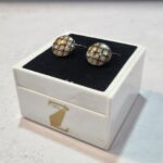 دکمه سردست D40