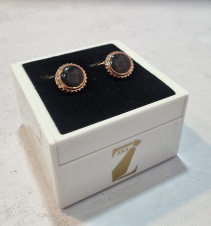 دکمه سردست D21