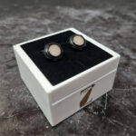 دکمه سردست D74