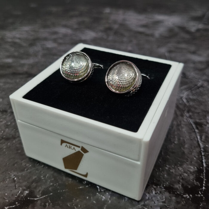 InShot_20250407_155021327 دکمه سردست D72 - Image 1